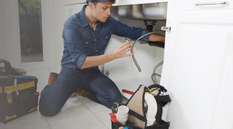 Local tankless water heater installation in Baldwyn, MS